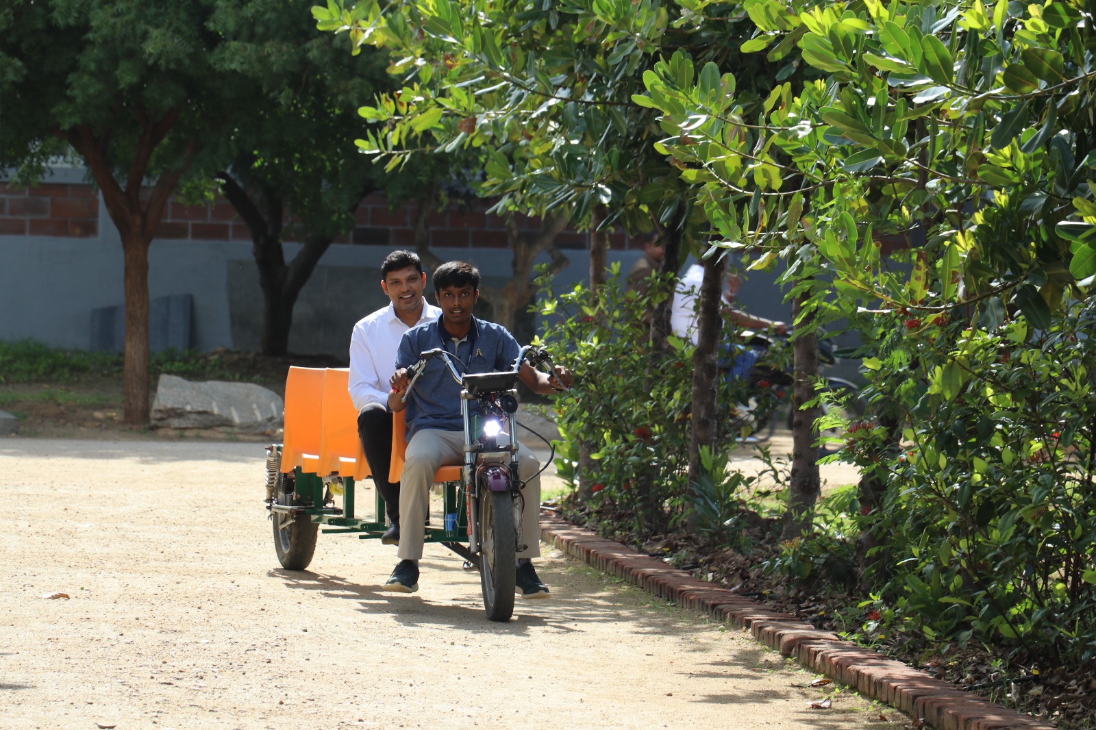 WhatsApp Image 2025-09-27 at 4.10.22 PM